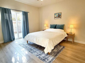 5 Min Walk to UCD Med Ctr - Stylish New Build Home